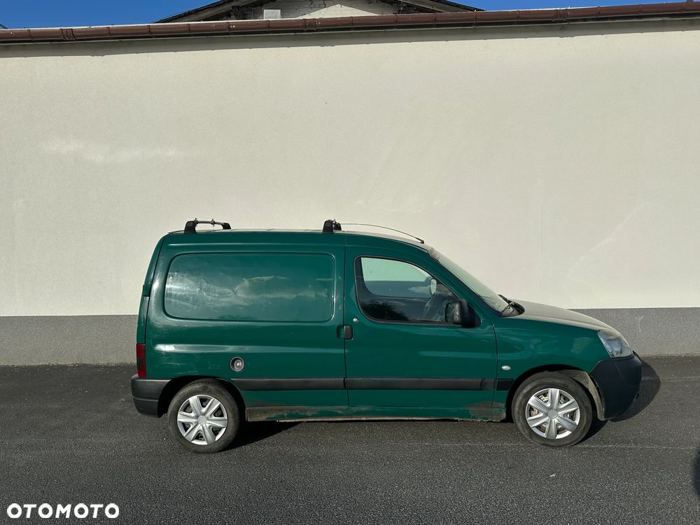 Peugeot Partner 2003 photo 2