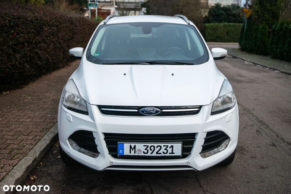 Ford Kuga 2.0 TDCi 4x4 Titanium - 9