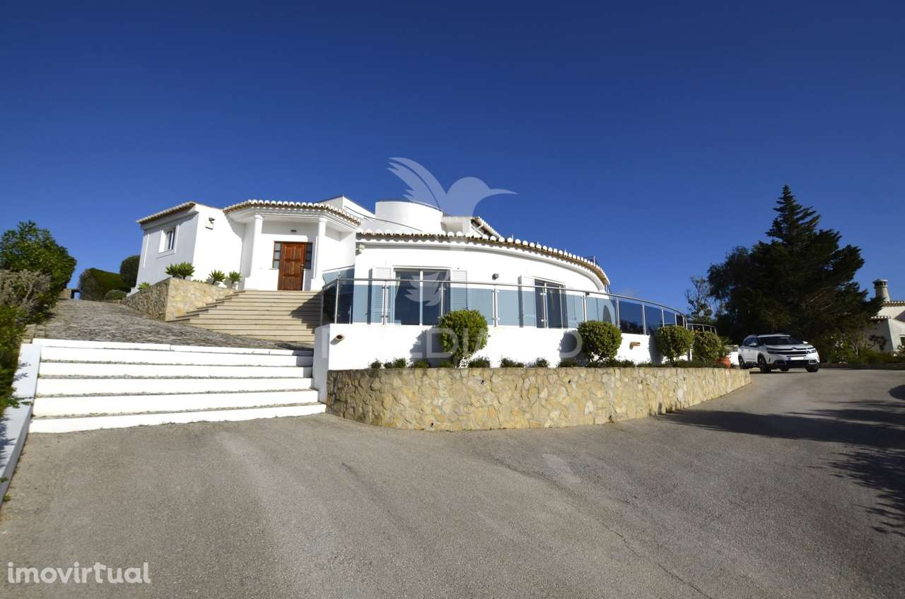 MORADIA DE LUXO T5 no fabuloso Golfe Santo António Resort - Grande imagem: 3/37