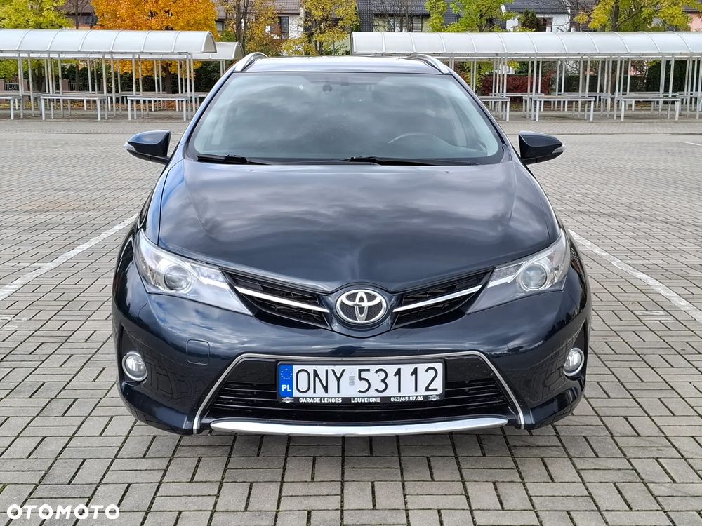 Toyota Auris 2.0 D-4D Prestige - 12