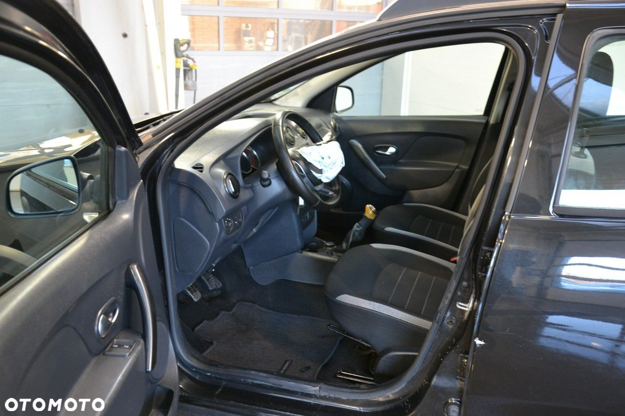 Dacia Sandero Stepway - 12
