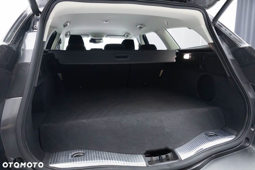 Ford Mondeo 2.0 Hybrid Titanium - 40