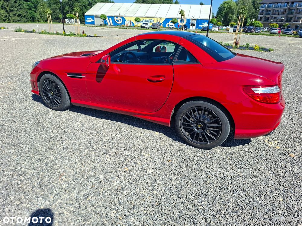 Mercedes-Benz SLK 250 CGI - 19