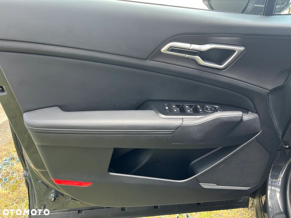 Kia Sportage 1.6 T-GDI Business Line 2WD DCT - 12