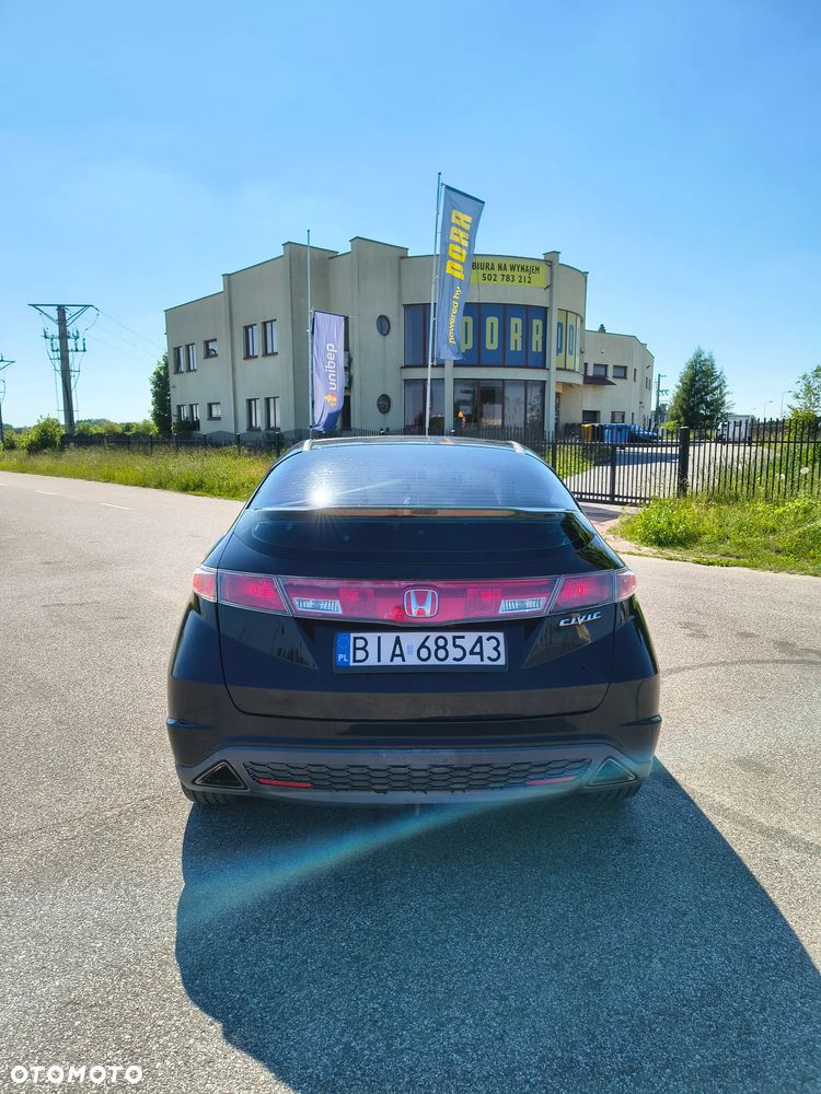 Honda Civic 1.8i-VTEC Executive - 4
