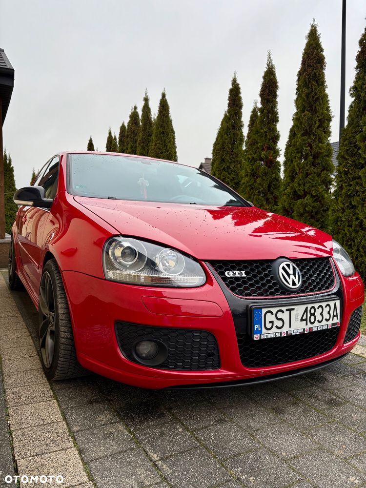 Volkswagen Golf 2.0 GTI - 1