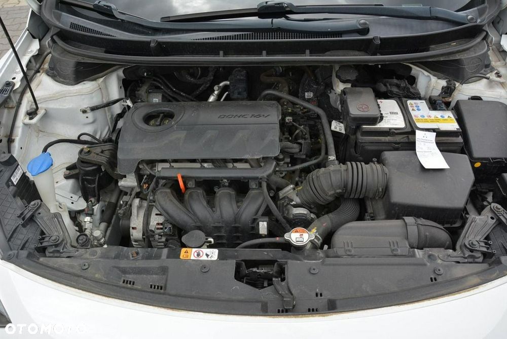 Hyundai i30 1.4 Comfort - 34