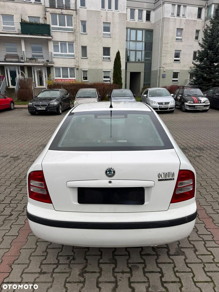 Skoda Octavia 1.8T Tour Classic - 3