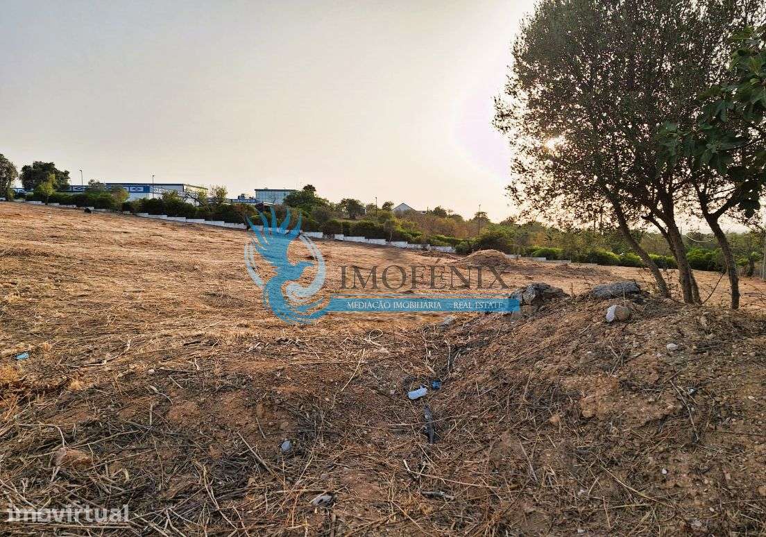 Terreno com Projeto Aprovado para Parque de Autocaravanas – Cerro da Á - Grande imagem: 2/5