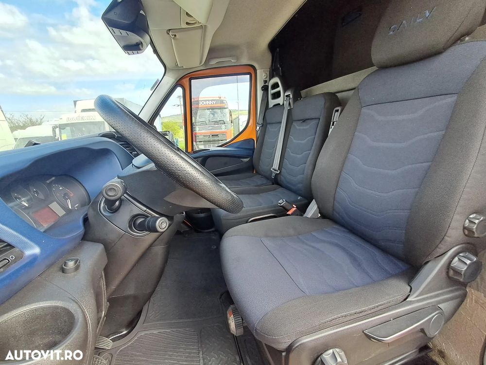 Iveco DAILY 35C18 3.0D 180CP TRANSPORT AUTO CABINA DE DORMIT - 8