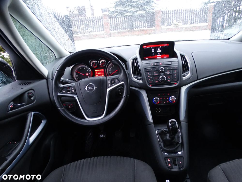 Opel Zafira - 5