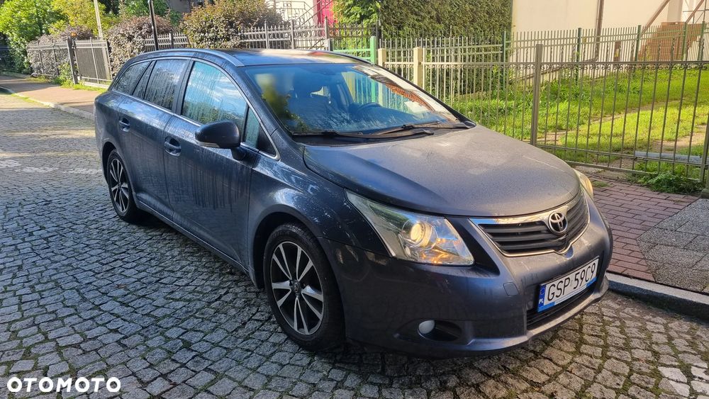 Toyota Avensis Combi 2.0 D-4D Business Edition - 3