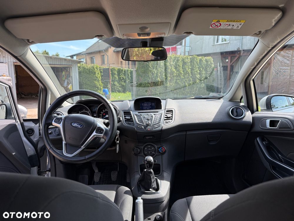 Ford Fiesta - 8