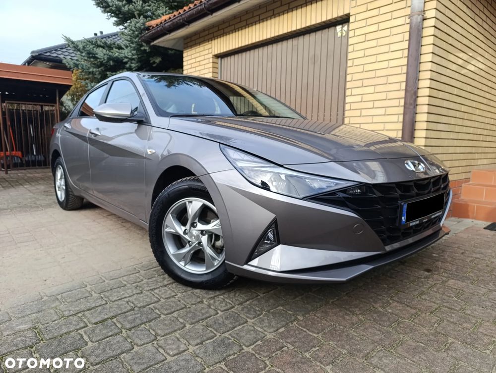 Hyundai Elantra 1.6 Modern - 13