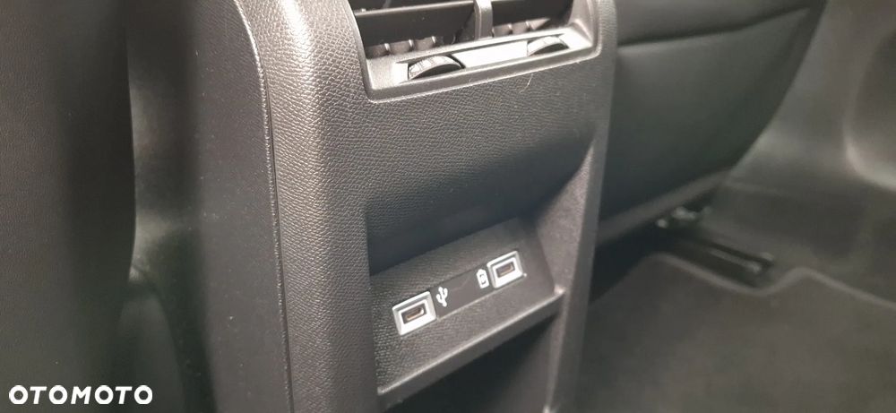 Peugeot 308 BlueHDi 130 EAT8 Stop & Start Allure Pack - 34