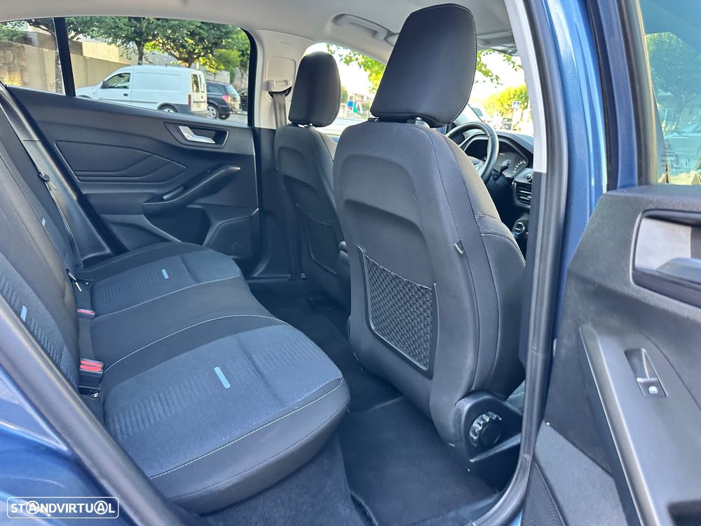 Ford Focus 1.0 EcoBoost MHEV Active X - 42