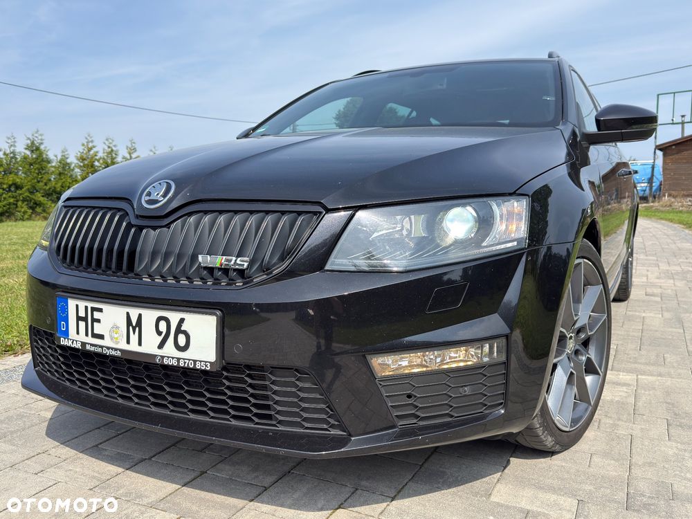Skoda Octavia 2.0 TDI RS DSG - 1
