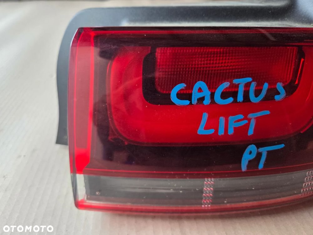 Lampa tylna prawa Citroen C4 Cactus LIFT - 2