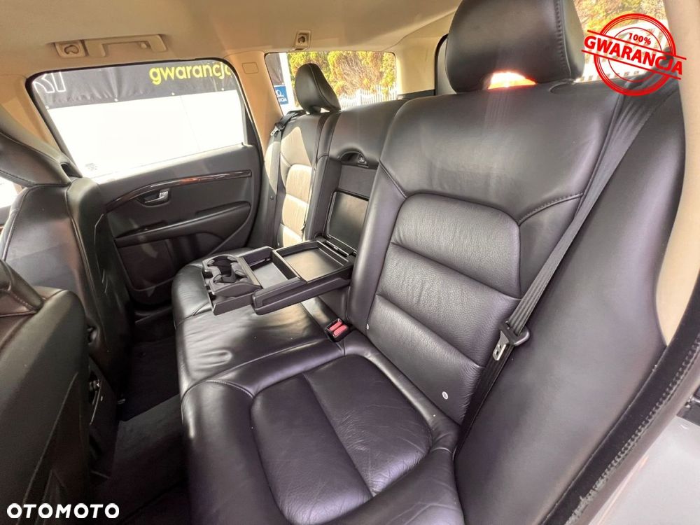 Volvo V70 2.4D Momentum - 37