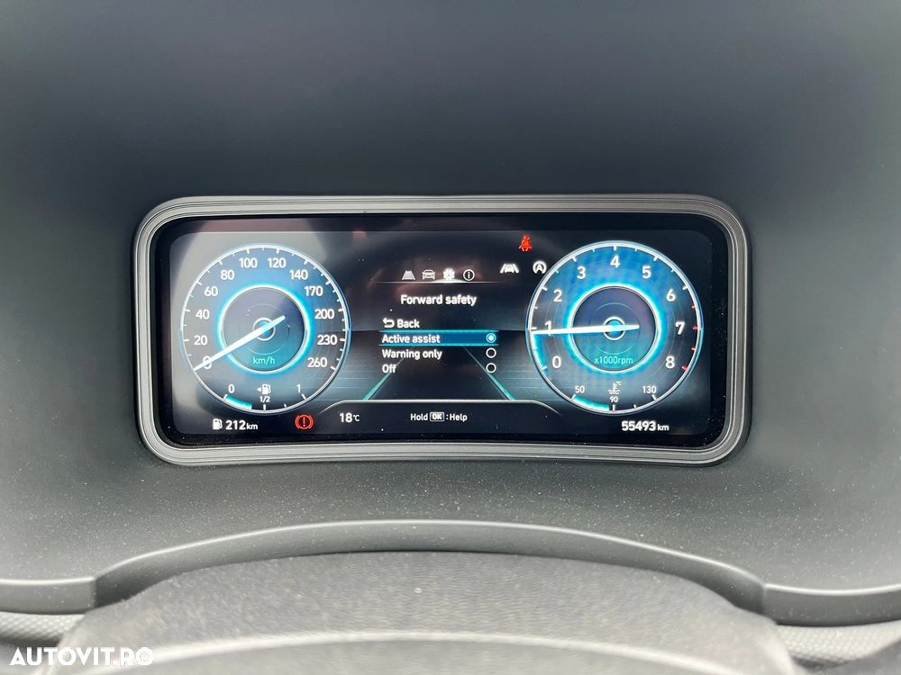 Hyundai KONA - 27