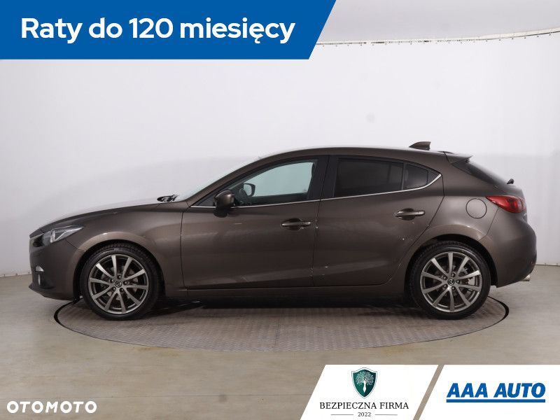 Mazda 3 - 4