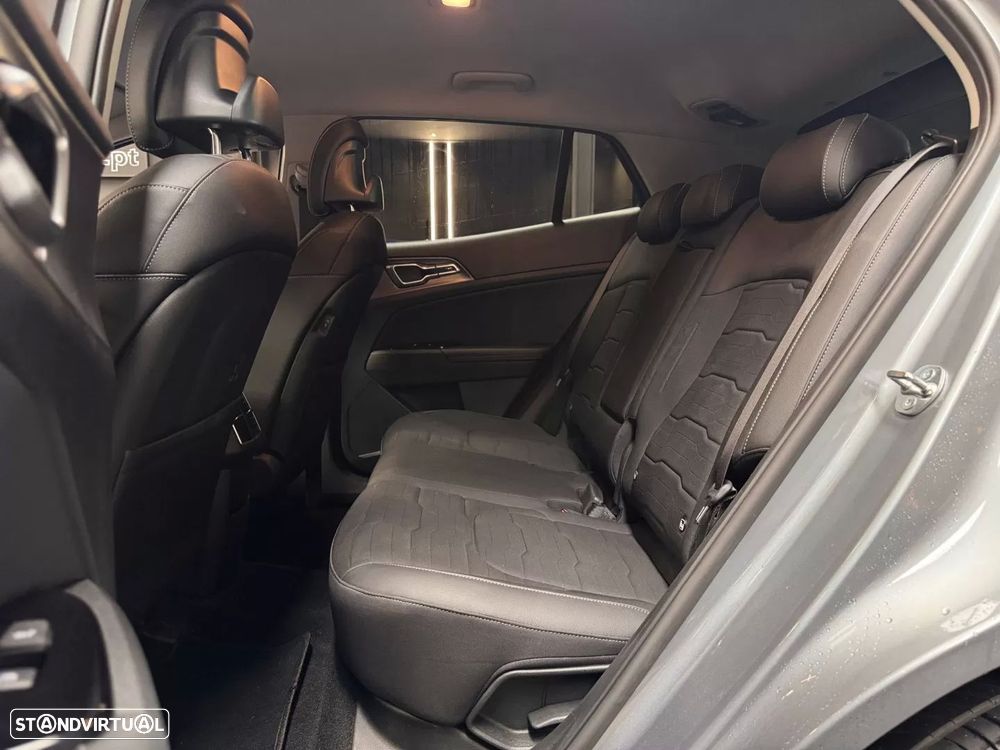 Kia Sportage 1.6 T-GDi PHEV Tech - 23