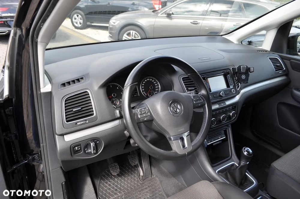 Volkswagen Sharan 2.0 TDI Comfortline - 15