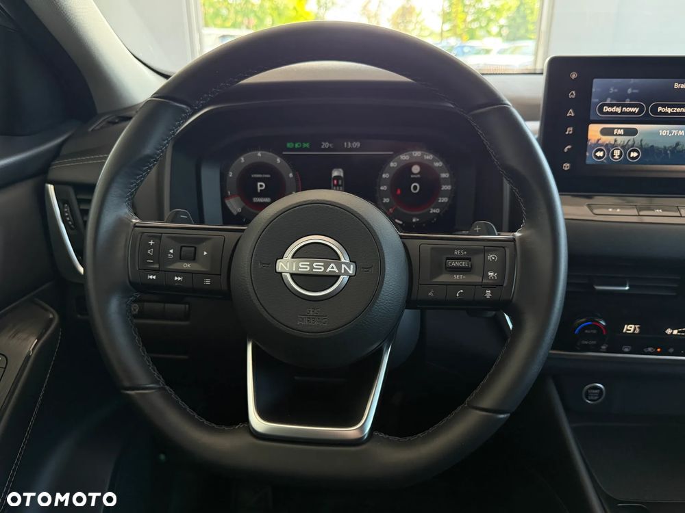 Nissan Qashqai 1.3 DIG-T MHEV N-Connecta Xtronic - 16
