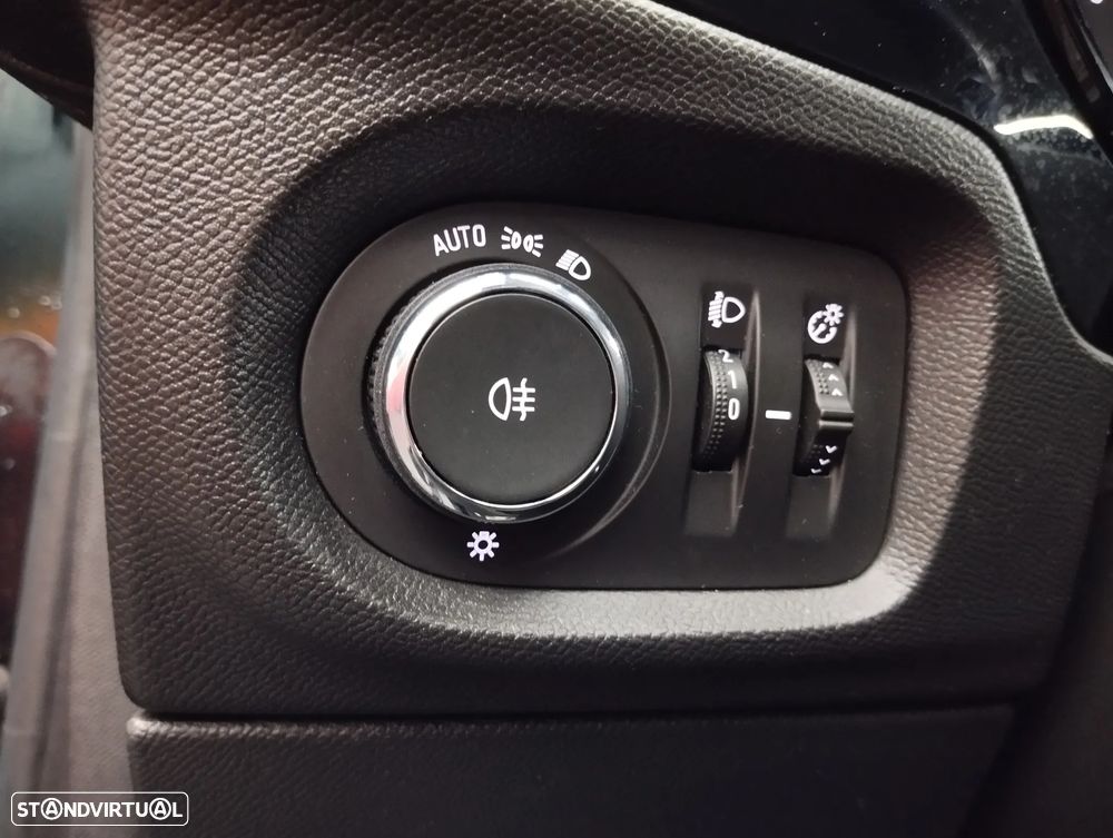 Opel Corsa 1.5 D Edition - 16