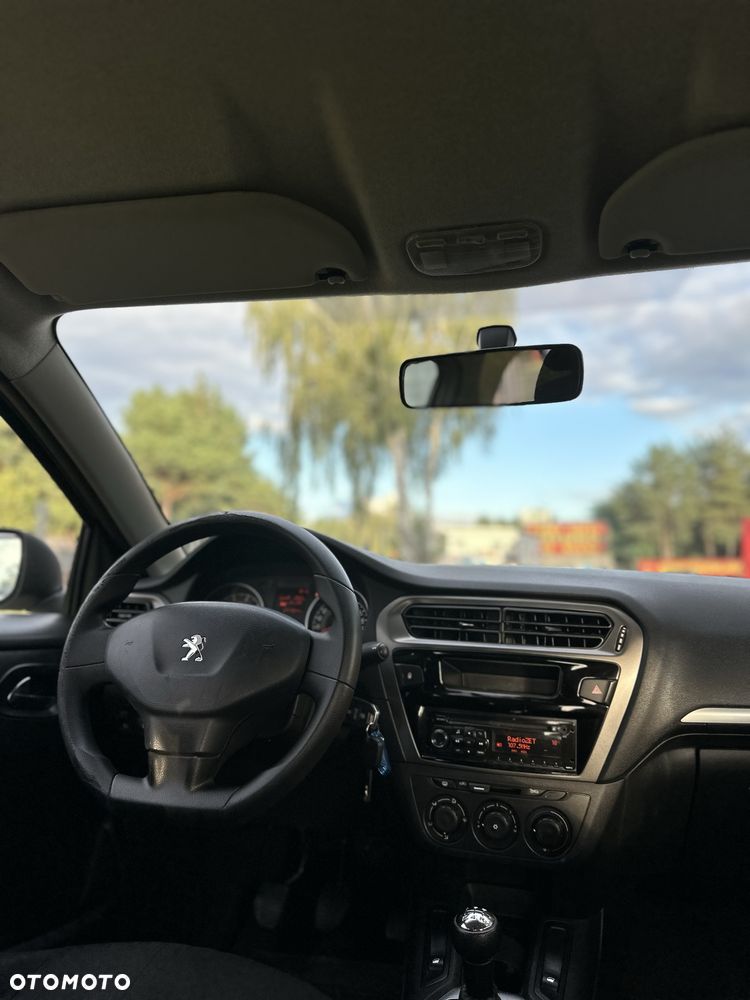 Peugeot 301 - 7