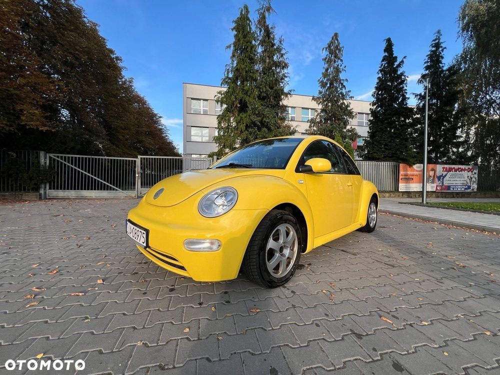 Volkswagen New Beetle - 1