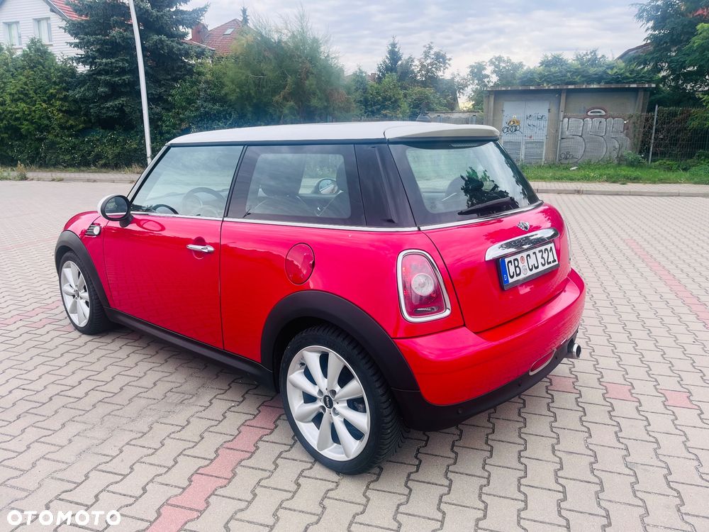 MINI Cooper Standard - 6