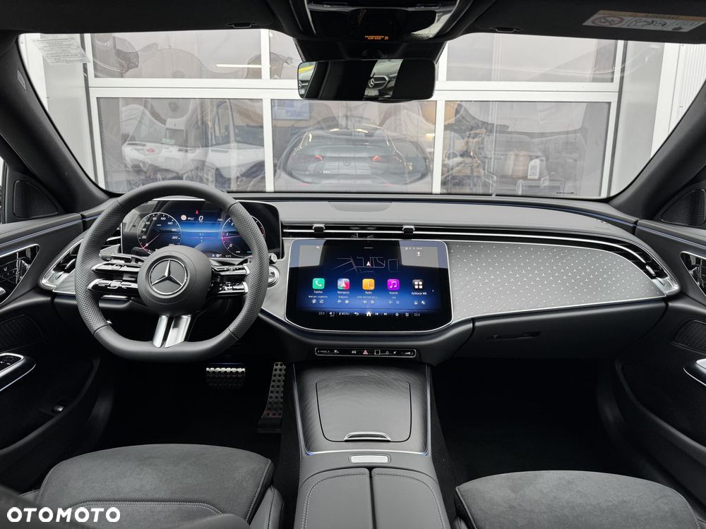 Mercedes-Benz Klasa E 220 d mHEV 4-Matic AMG 9G-Tronic - 15