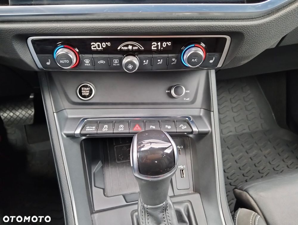 Audi Q3 45 TFSI Quattro S Line S tronic - 12