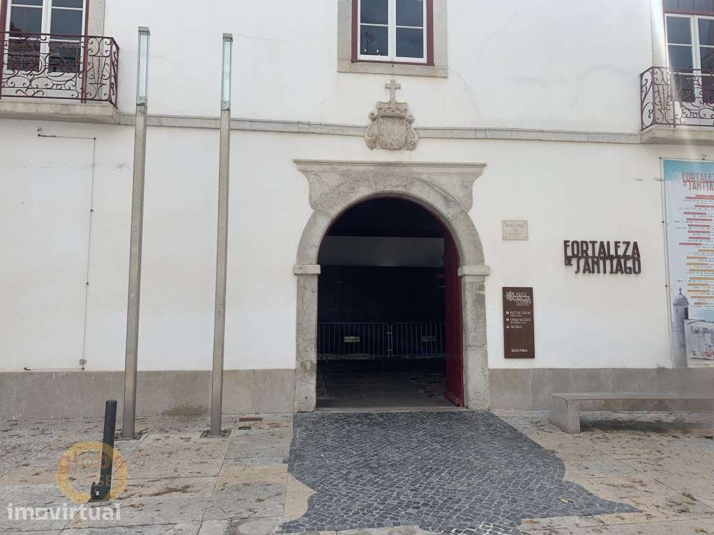 Loja Primeira Linha de Praia - Grande imagem: 2/2