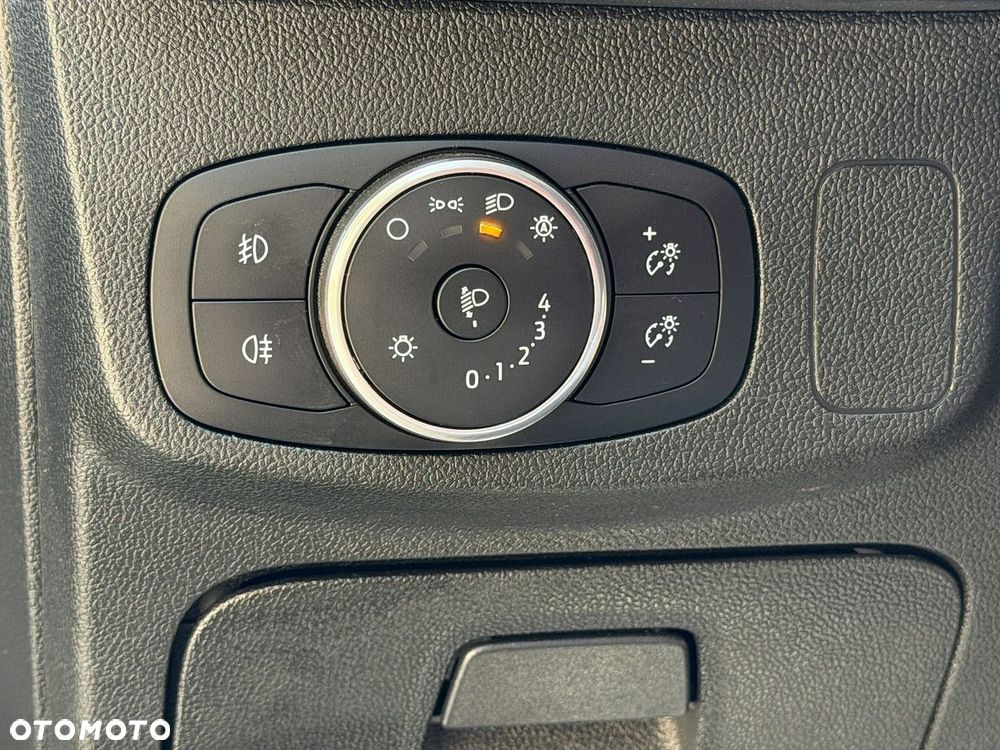 Ford Focus - 11