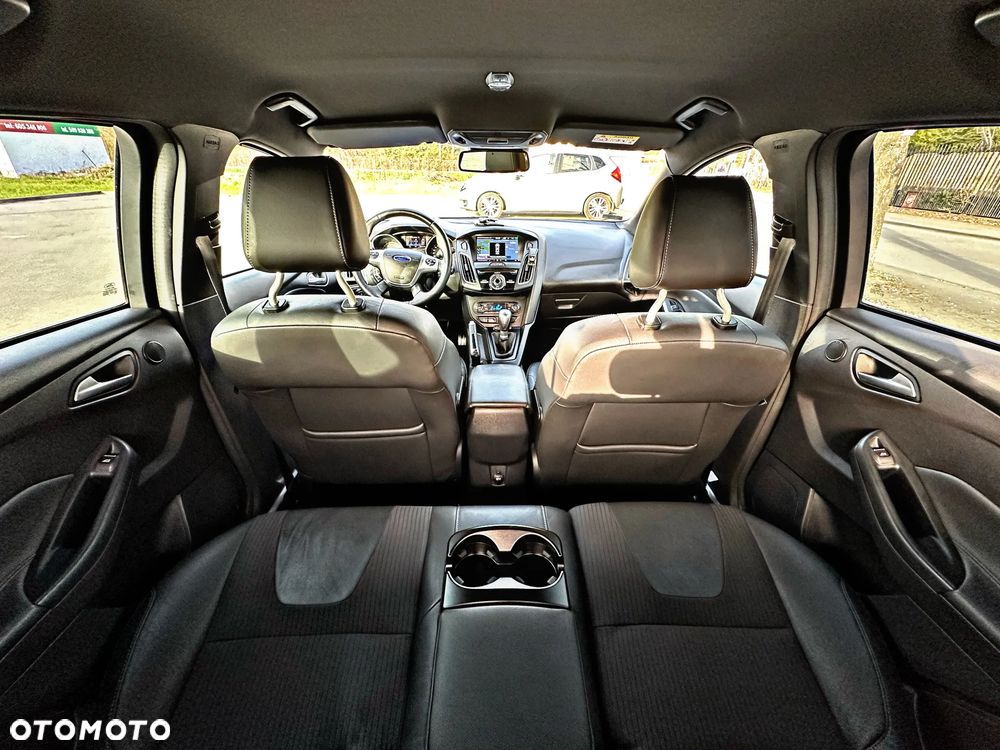 Ford Focus 1.6 EcoBoost Titanium - 18