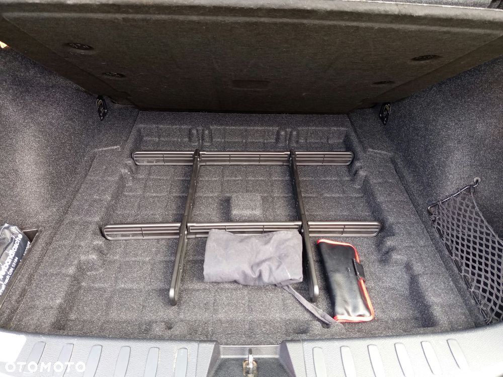 BMW X1 sDrive18d - 18