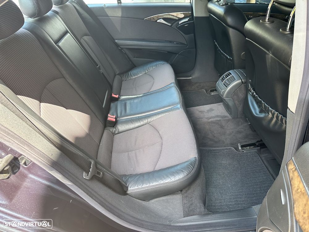 Mercedes-Benz E 220 CDI Avantgarde DPF - 13