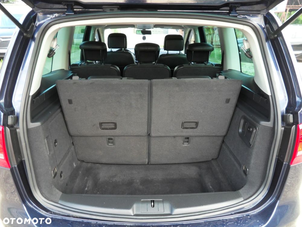 Volkswagen Sharan 2.0 TDI DSG BlueMotion Technology Highline - 9