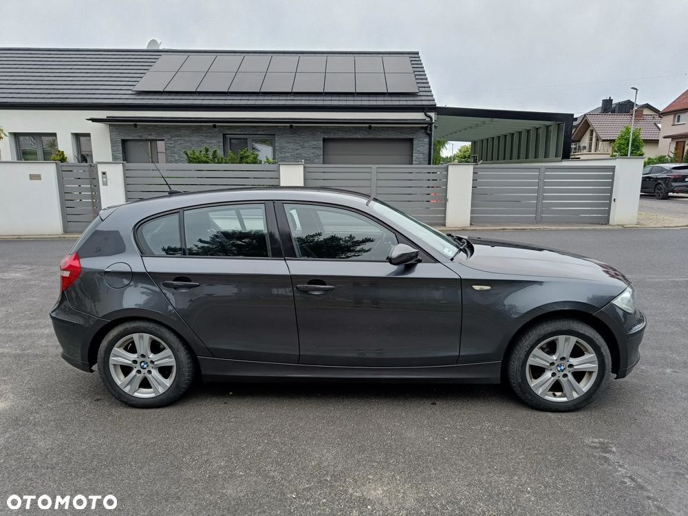 BMW Seria 1 118d DPF - 5