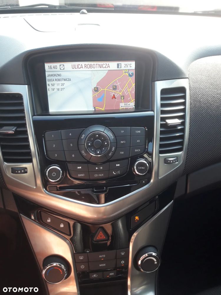 Chevrolet Cruze 2.0 D LTZ - 10