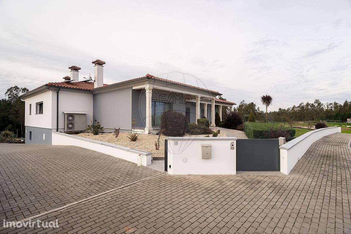 Moradia T4 para venda - Grande imagem: 4/50