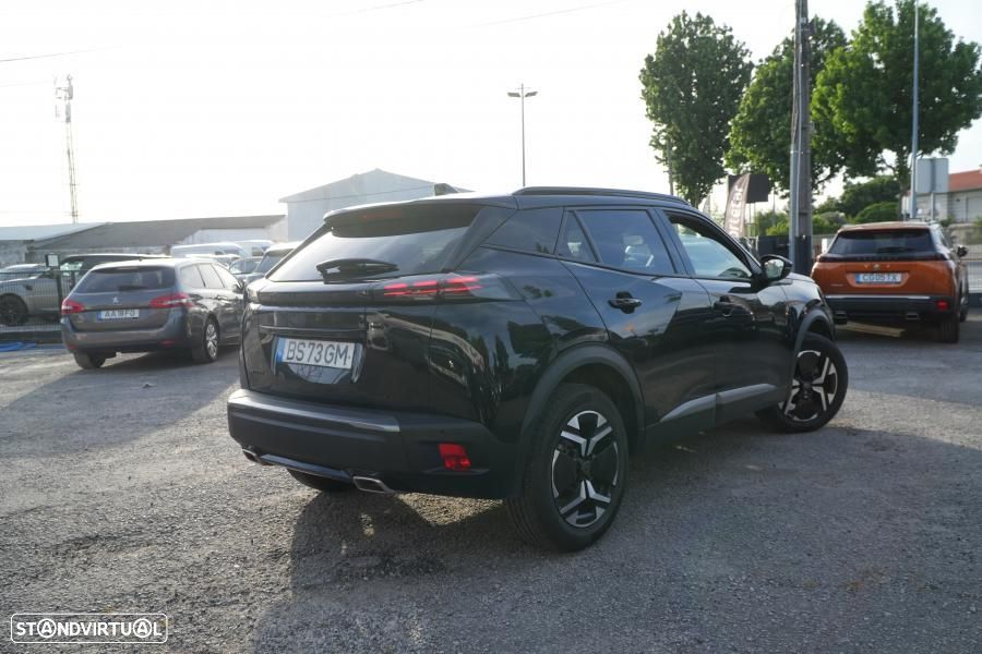 Peugeot 2008 PureTech 130 EAT8 Allure Pack — fotografia 4
