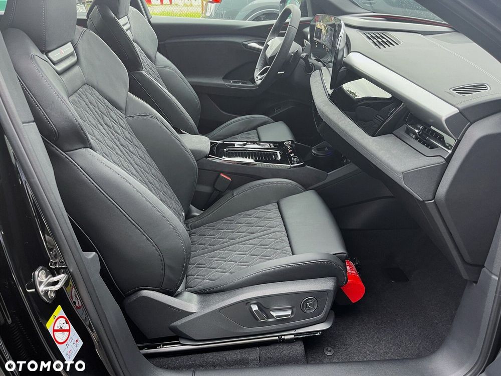 Audi Q6 e-tron - 27