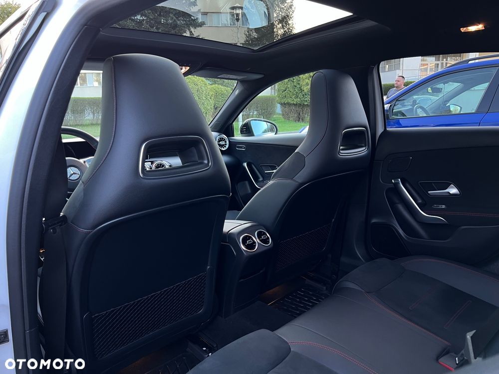 Mercedes-Benz Klasa A 180 7G-DCT AMG Line - 6
