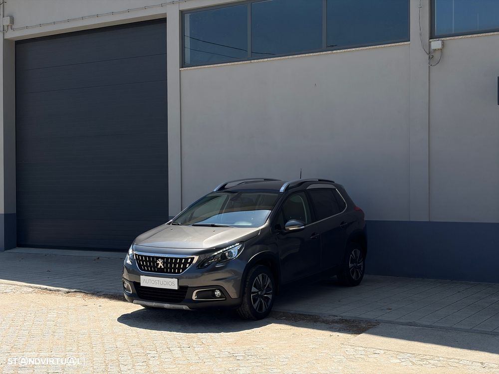 Peugeot 2008 1.2 PureTech Allure EAT6 - 11