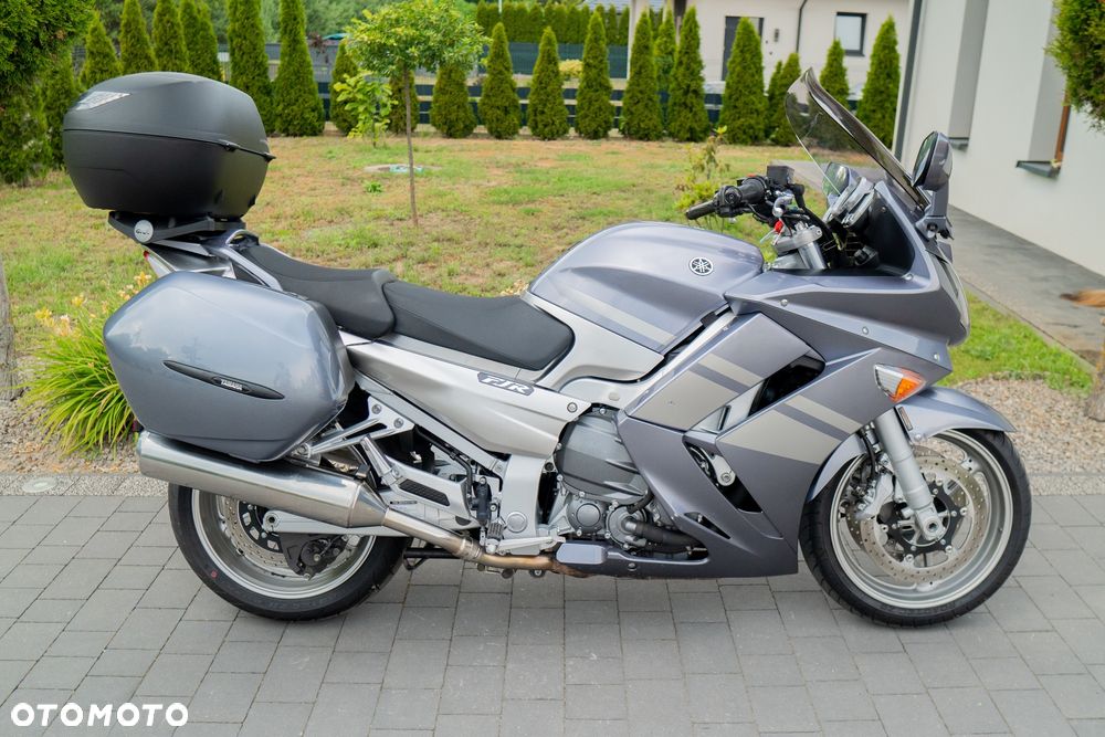 Yamaha FJR - 3