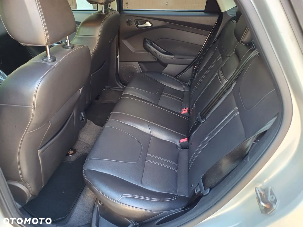 Ford Focus - 13