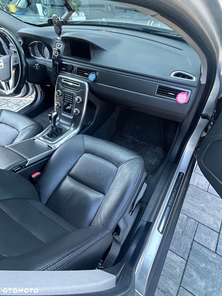 Volvo XC 70 D4 Drive-E Momentum - 4